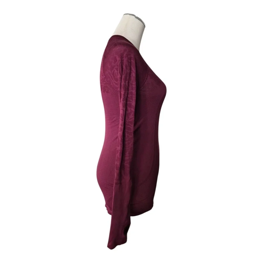 Lululemon Swiftly Tech Long Sleeve Size 4 Burgundy Rose Floral Jacquard Running